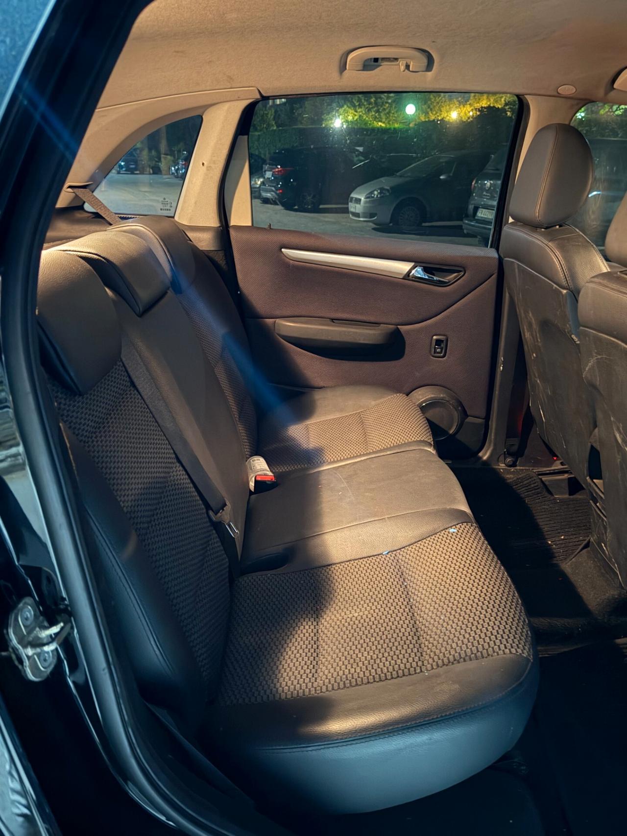 Mercedes-benz B 180 CDI *LEGGI INFO*
