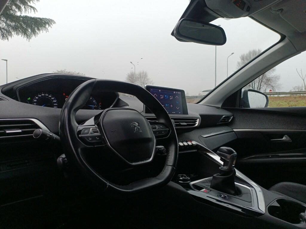 Peugeot 3008 1.2 PureTech Turbo Allure