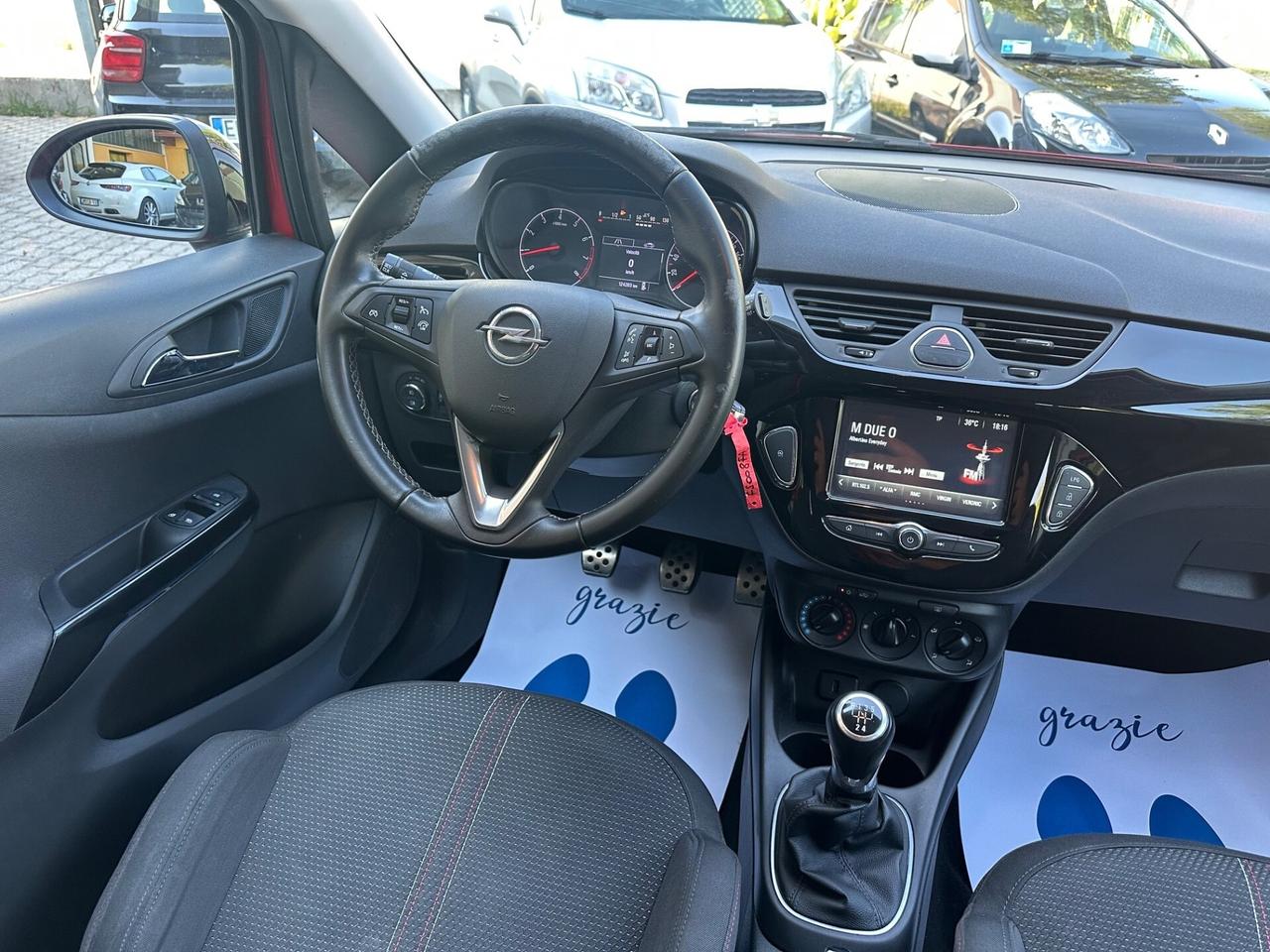 Opel Corsa 1.4 90CV GPL Tech 5 porte Black Edition