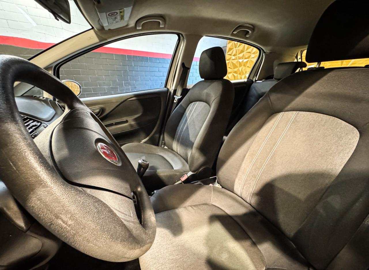 Fiat Punto 1.3 MJT II 75 CV 5 porte Street