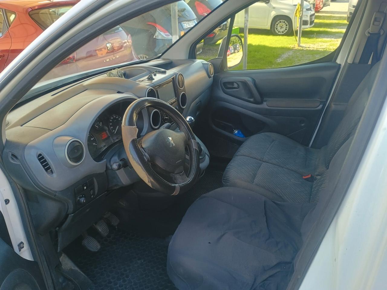 PEUGEOT PARTNER FURGONATO 1.6 HDi 90CV