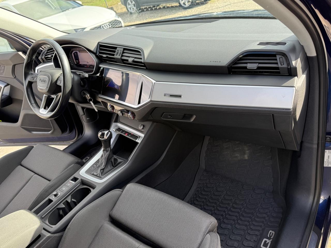 Audi Q3 35 TDI S tronic Business Advanced 12/2022