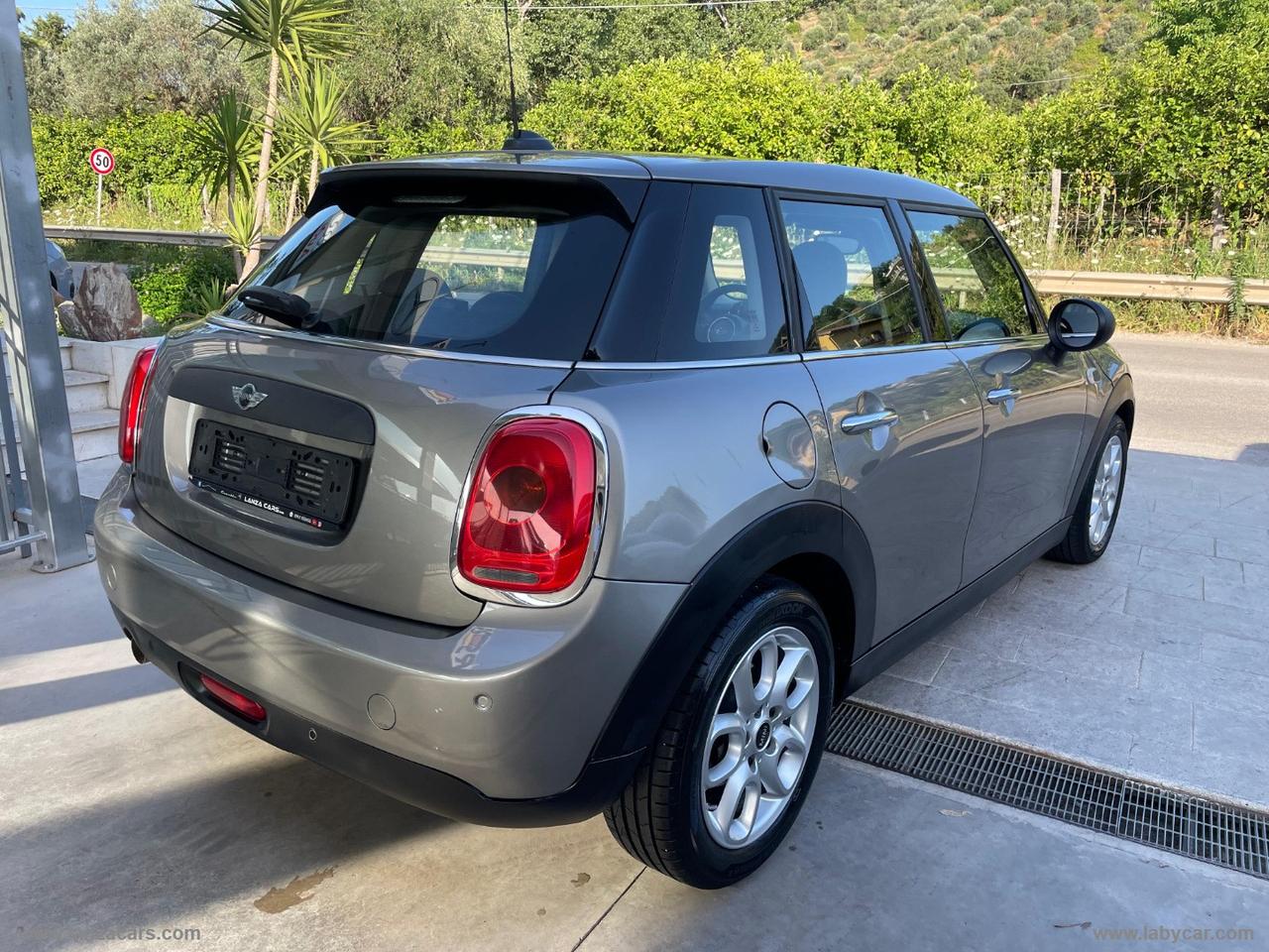 MINI Mini One D 5 porte