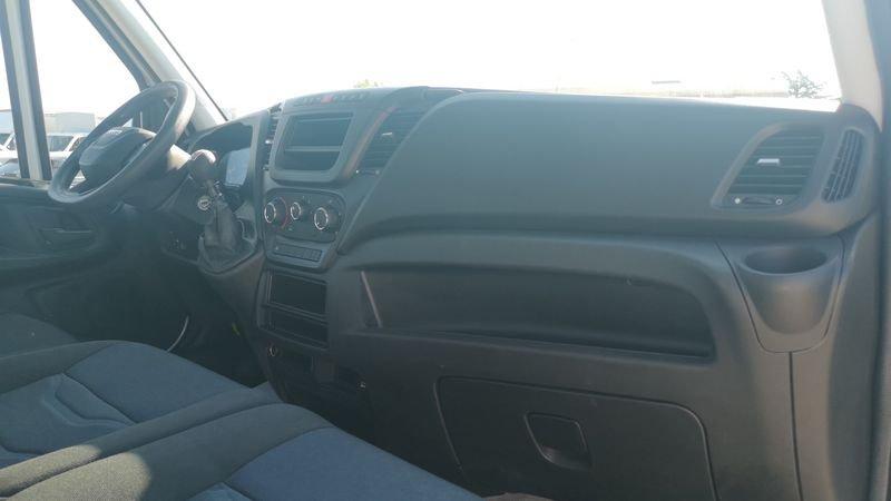 Iveco Daily 35C14 BTor 2.3 HPT PL Cassone con Gru