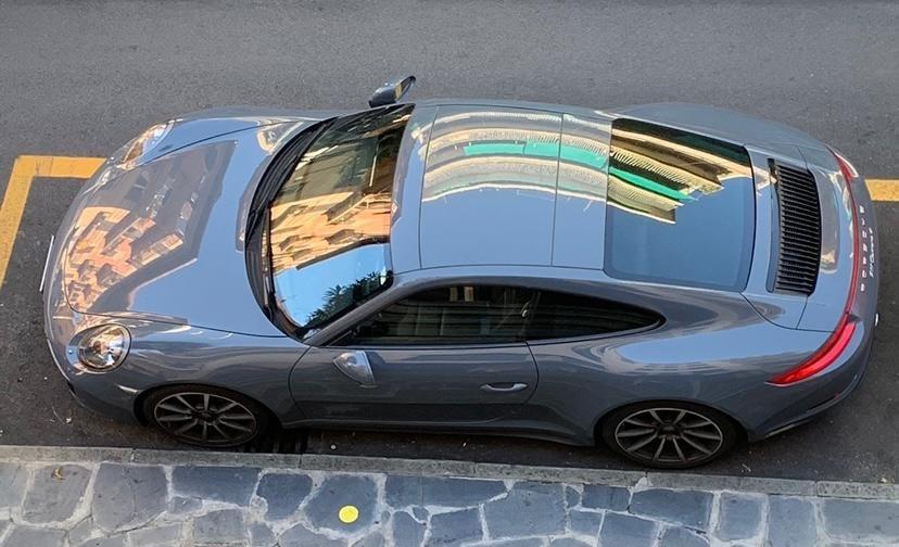 Porsche 911 3.0 Carrera 4 Cabriolet