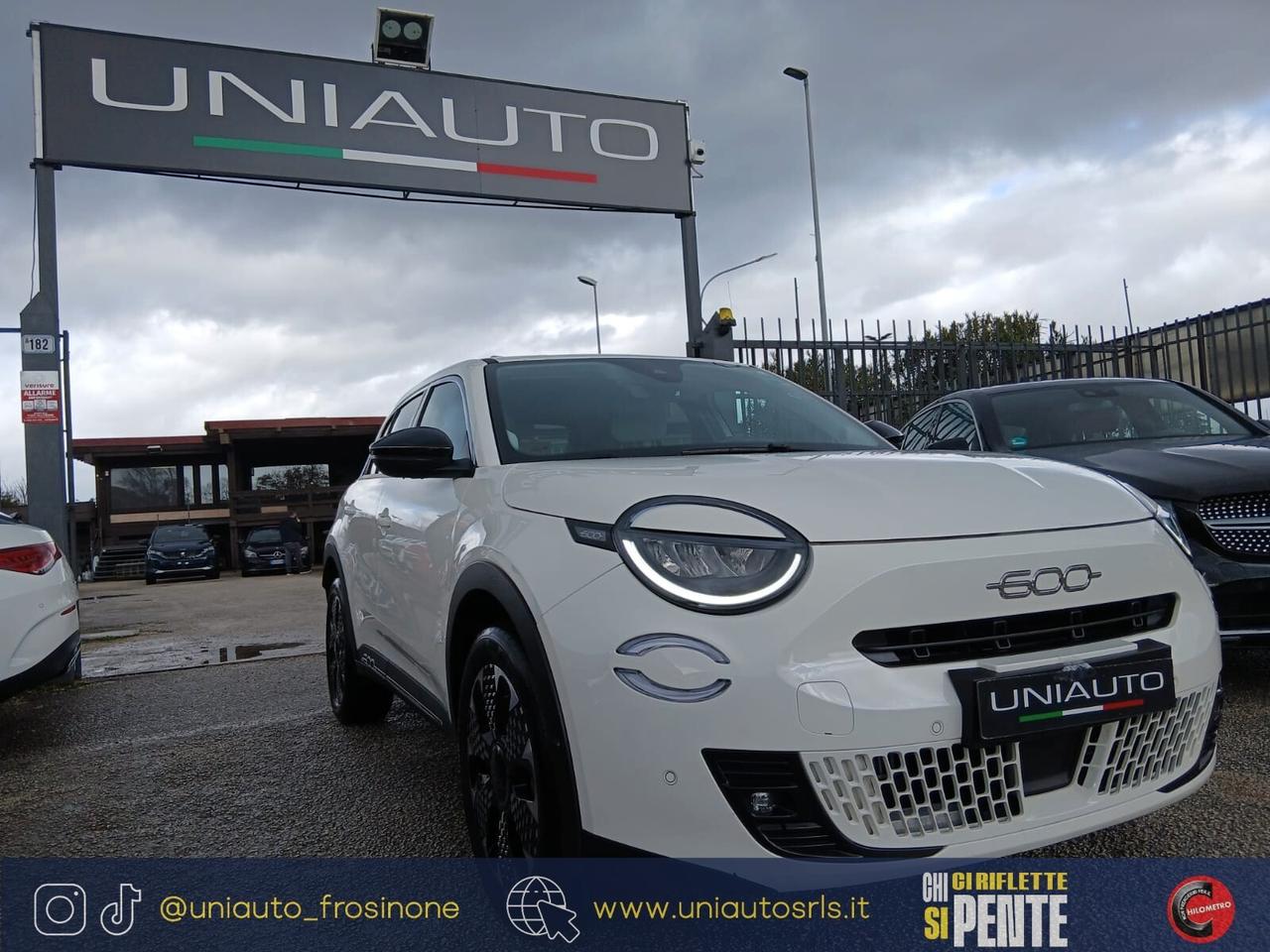 Fiat 600 Hybrid 110 CV DCT MHEV La Prima