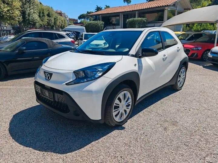 Toyota Aygo X 1.0 VVT-i 72 CV 5 porte Active KM0