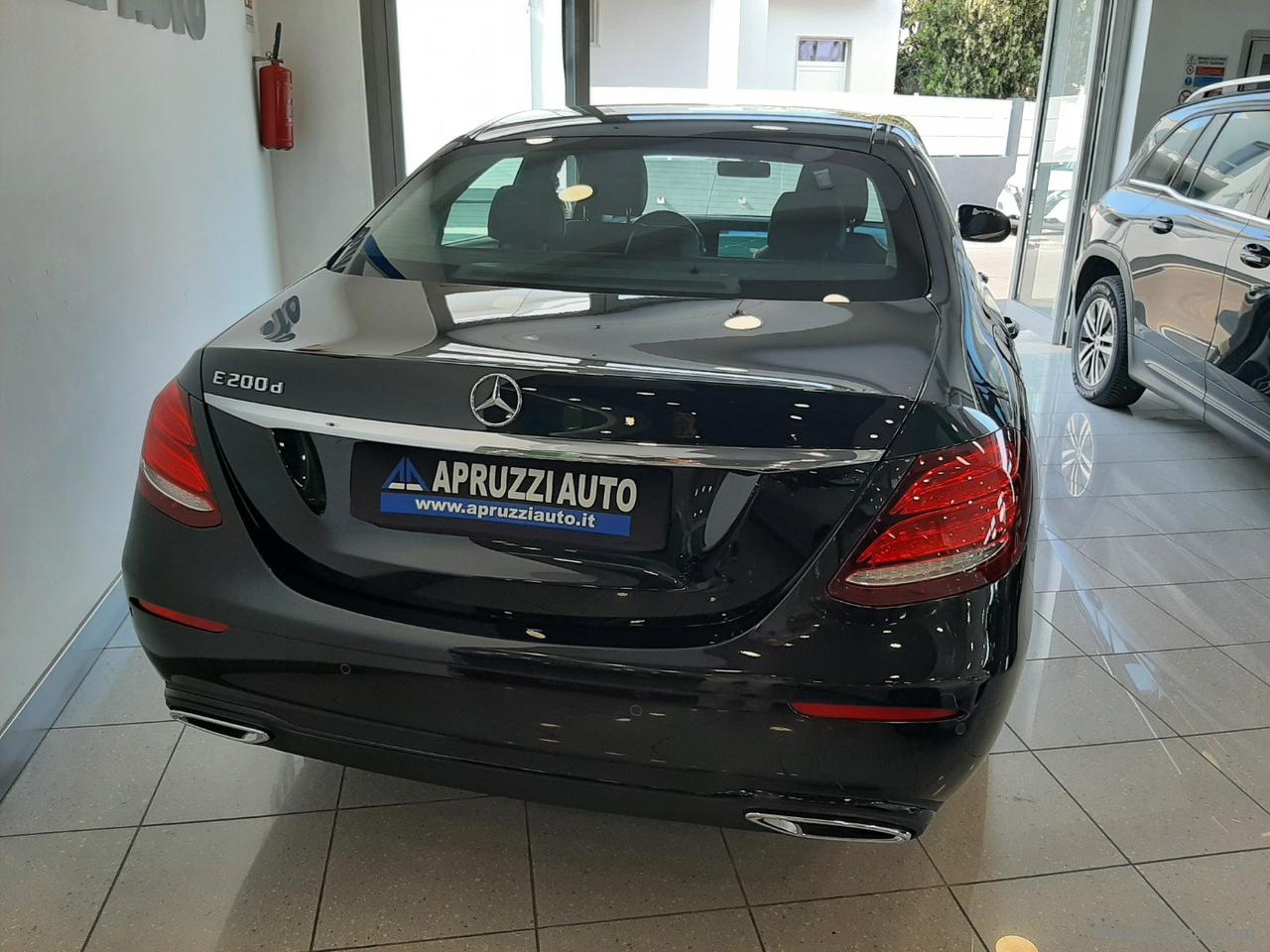 MERCEDES-BENZ E 200 d Auto Business Sport