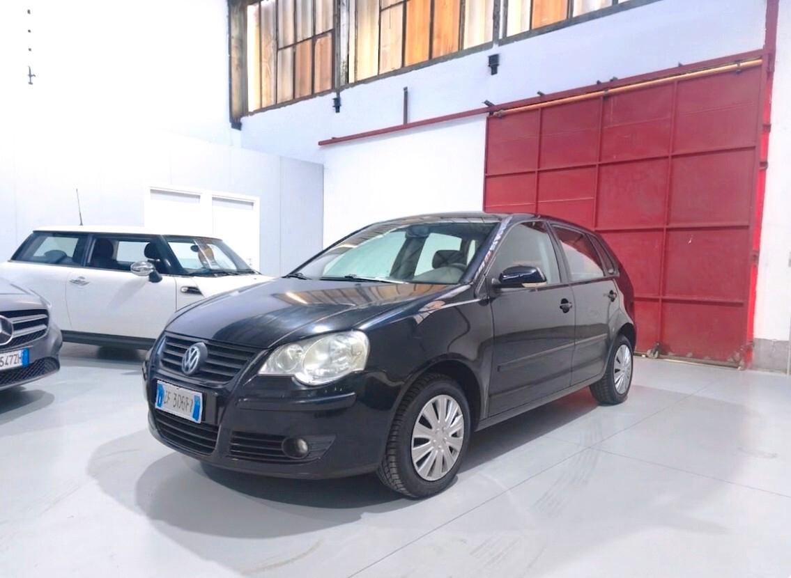 Volkswagen Polo 1.2/64CV 12V 5p. Comfortline