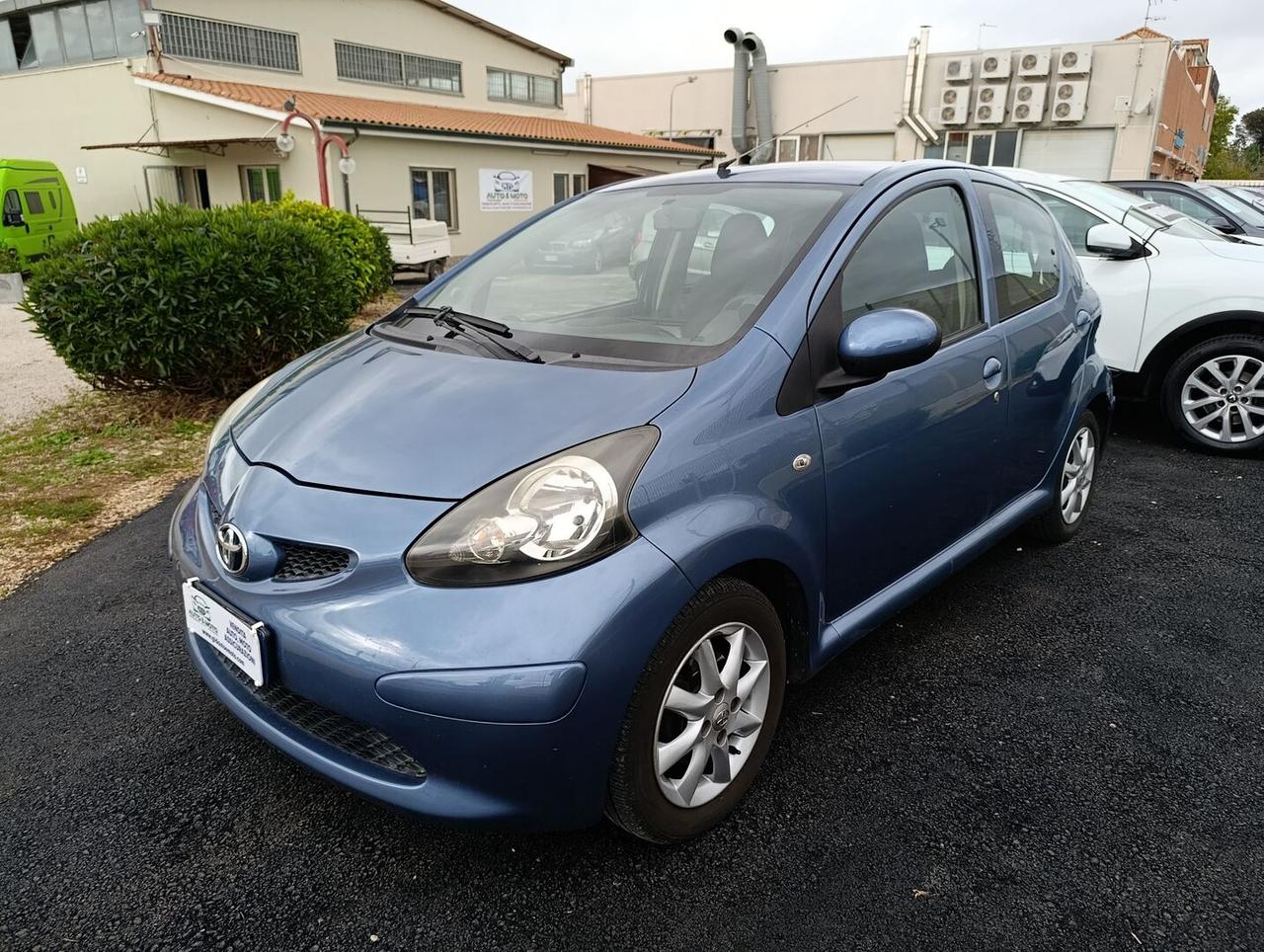 Toyota Aygo 1.0 Sol 5p