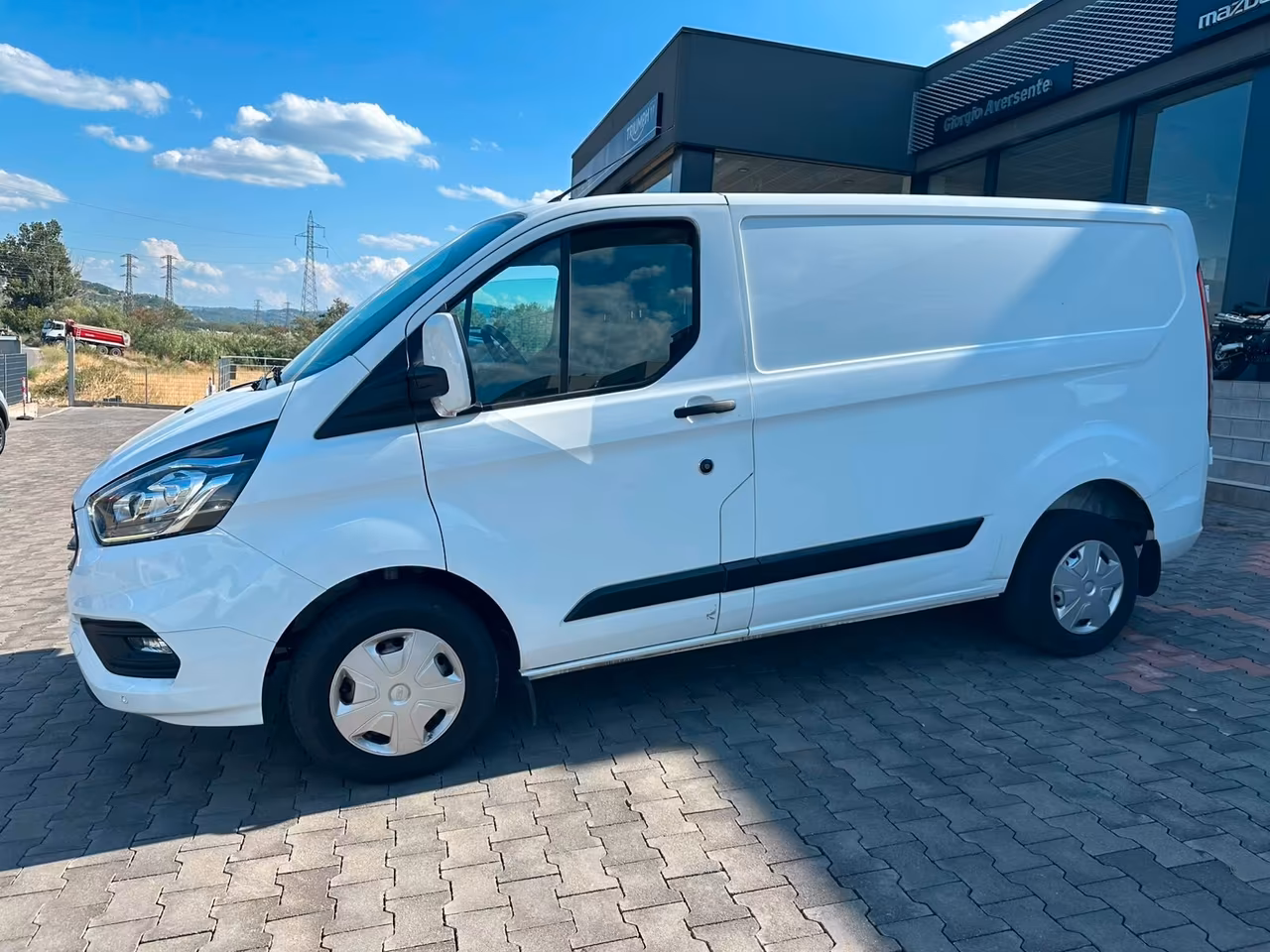 Ford Transit Custom 280 2.0 EcoBlue Hybrid 130 PC Furg. Titanium