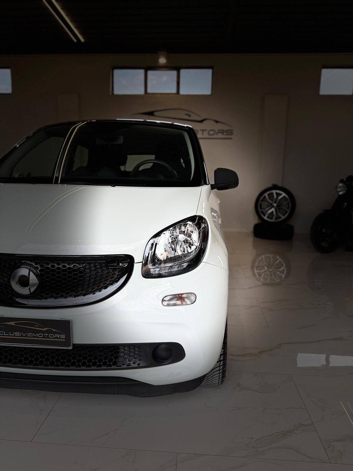 Smart ForFour 70 1.0 Youngster