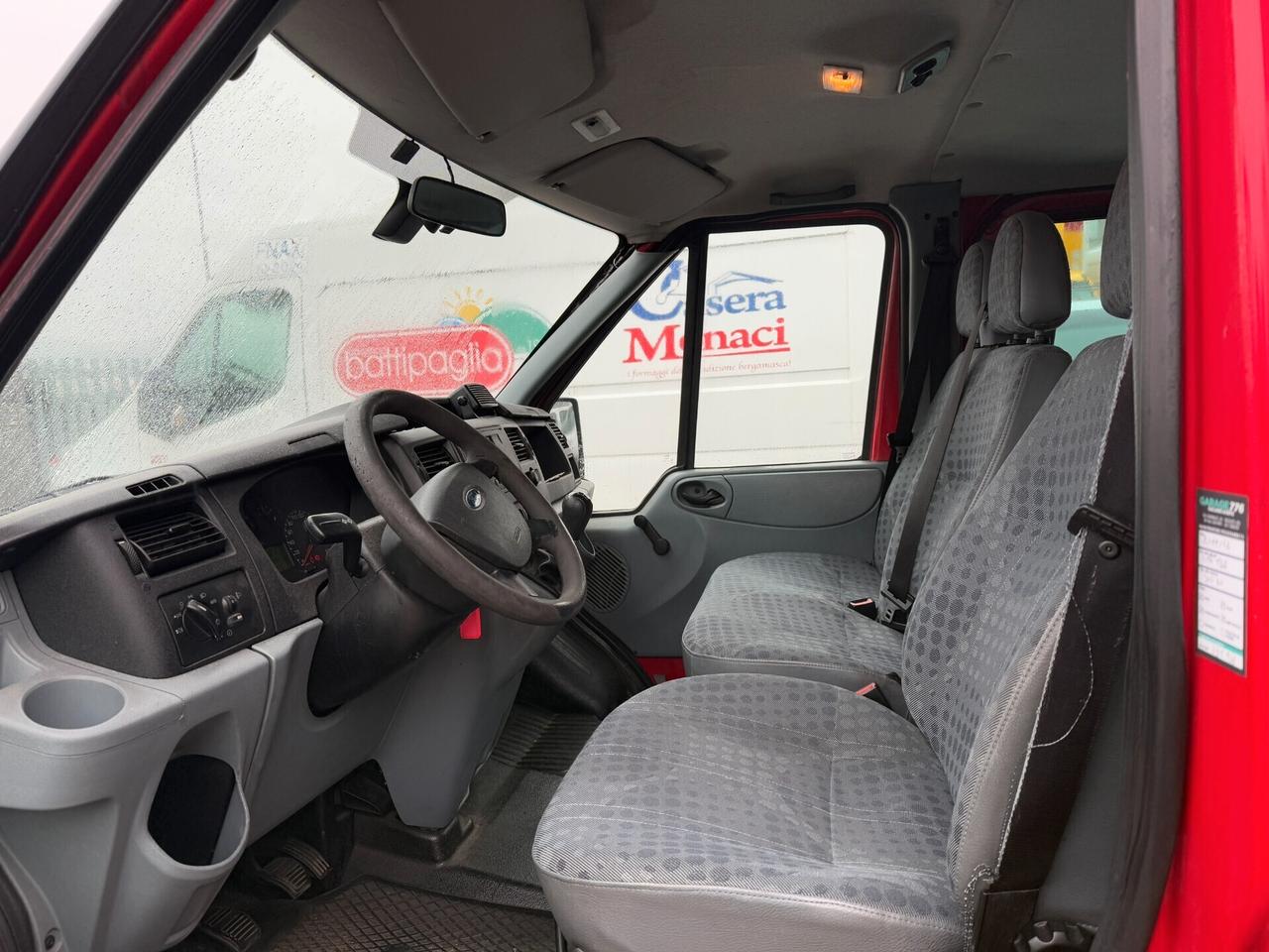 Ford Transit 2.2/9 POSTI/2006
