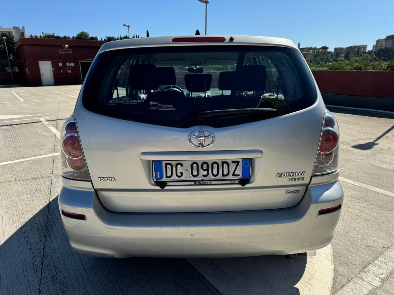 Toyota Corolla Verso 2.2 16V Sol AFFARE!