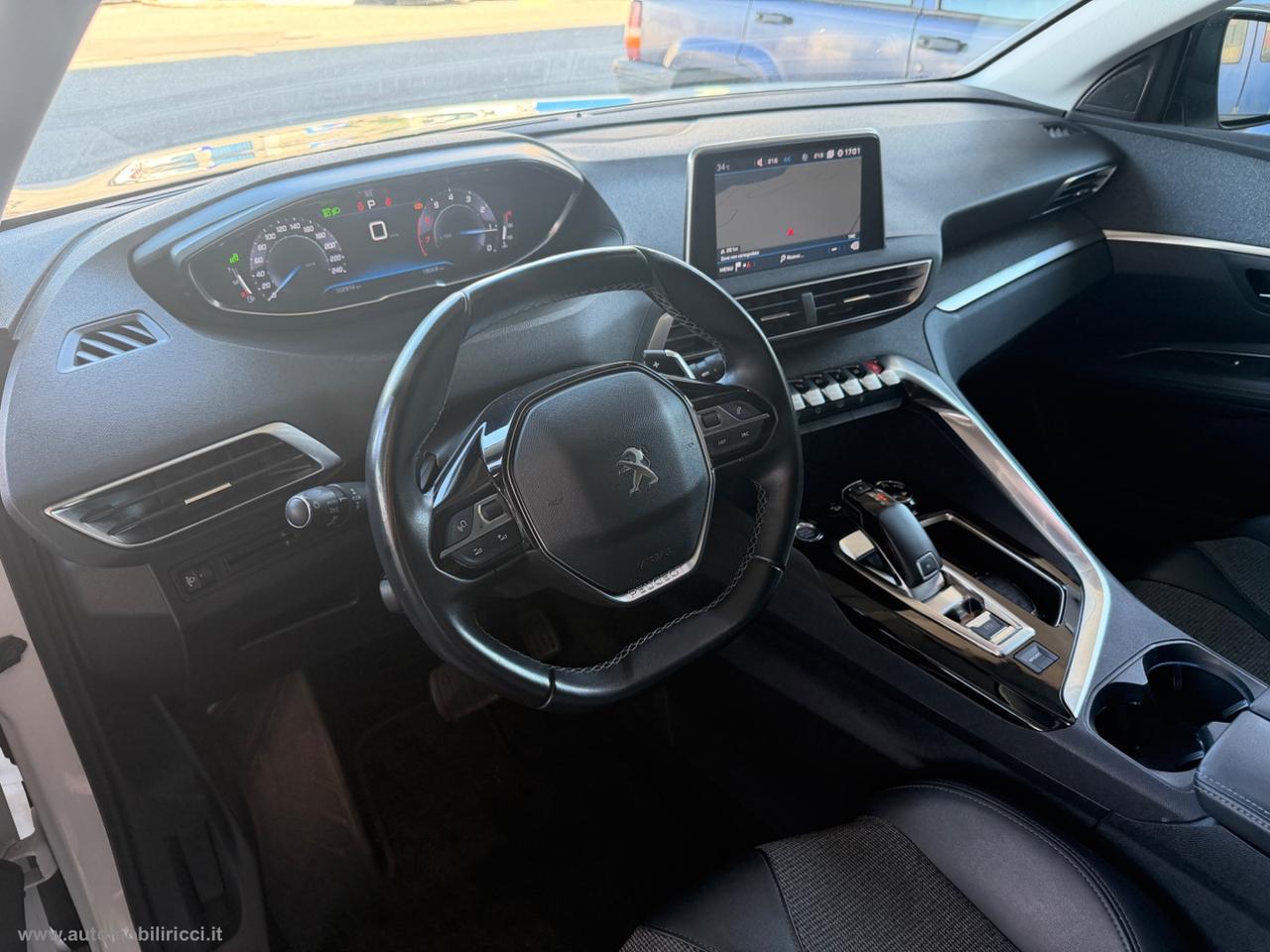 PEUGEOT 3008 PureTech Turbo 130 S&S EAT8 Allure