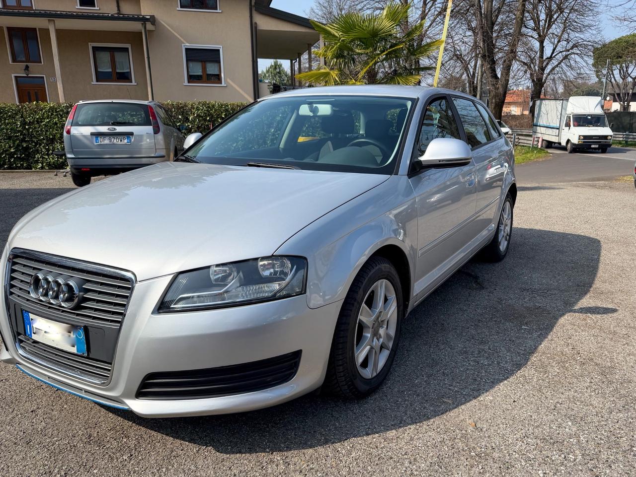Audi A3 SPB 1.6 BENZINA Attraction