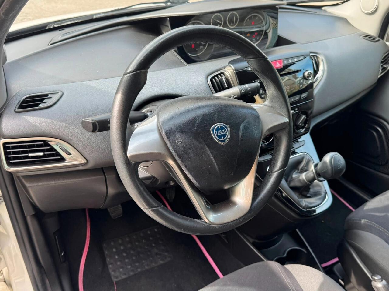 LANCIA YPSILON 1.2 BENZINA GOLD CERCHI PERFETTA