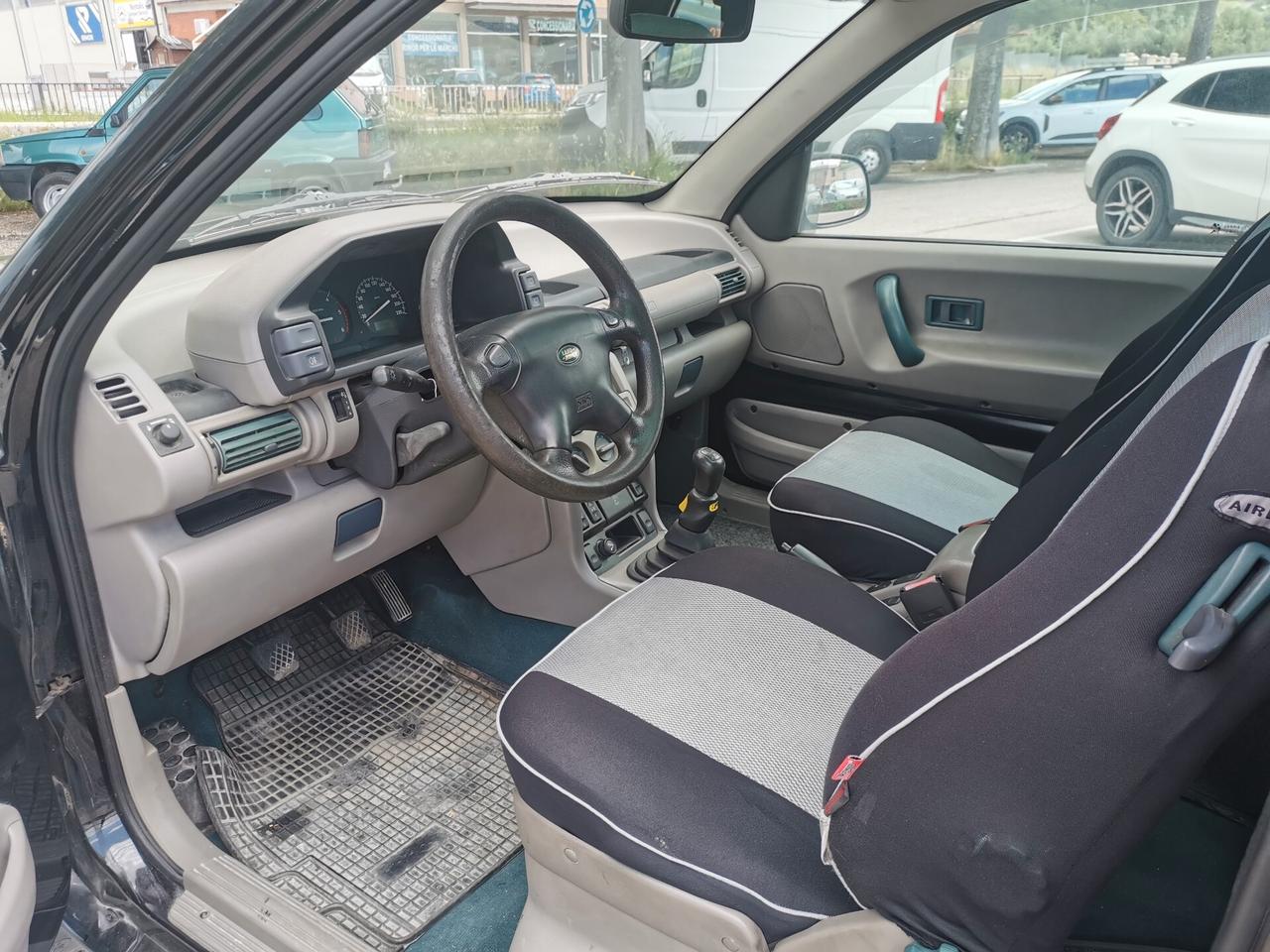 Land Rover Freelander 2.0 td4 GANCIO TRAINO