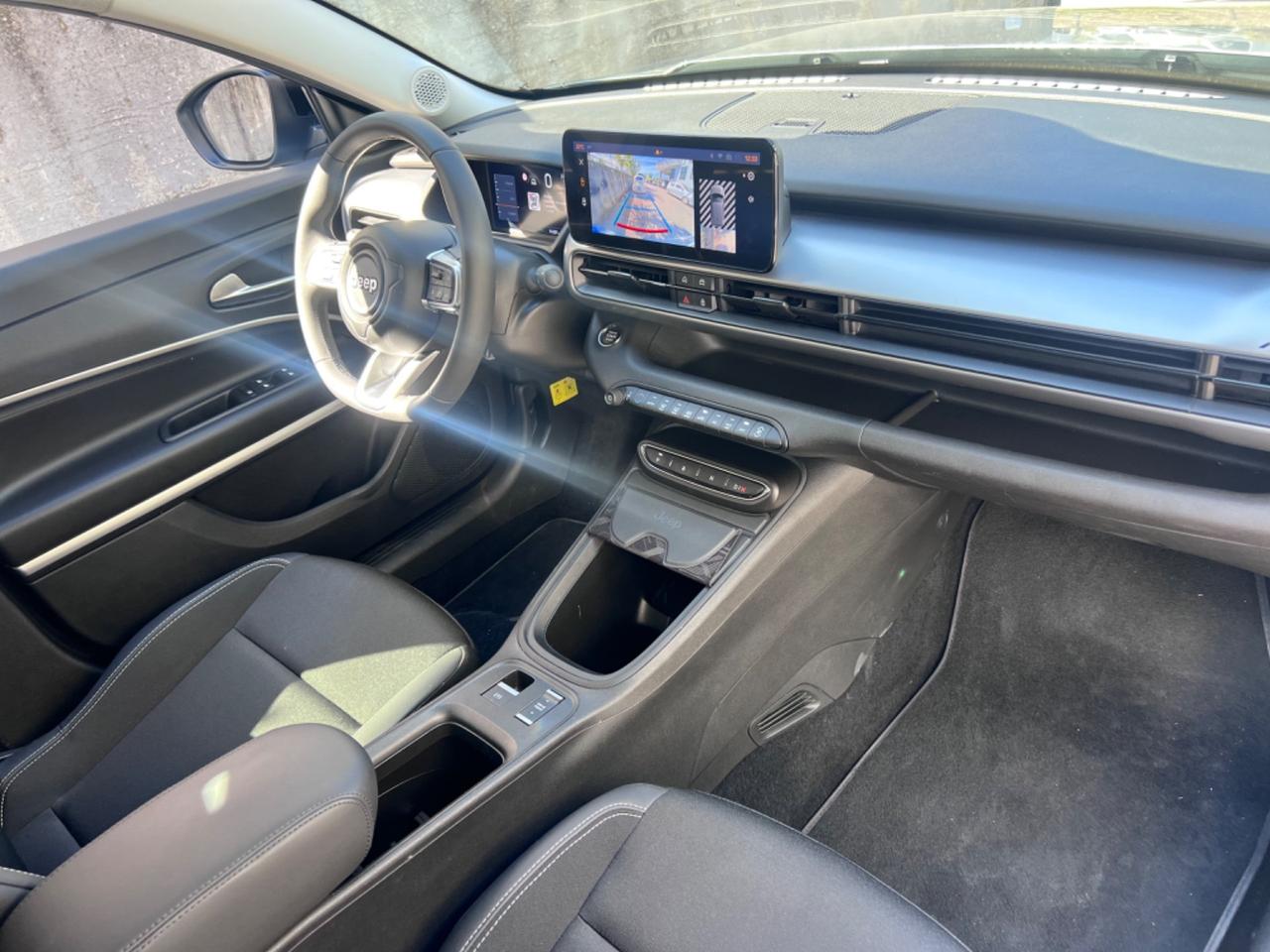 Jeep Avenger 1.2 Turbo 100 CV MHEV Summit