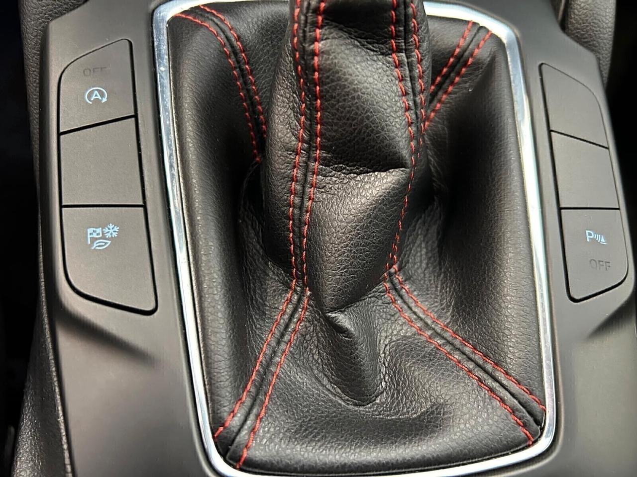 Ford Kuga ST-LINE 2.0 EcoBlue Hybrid 150 CV