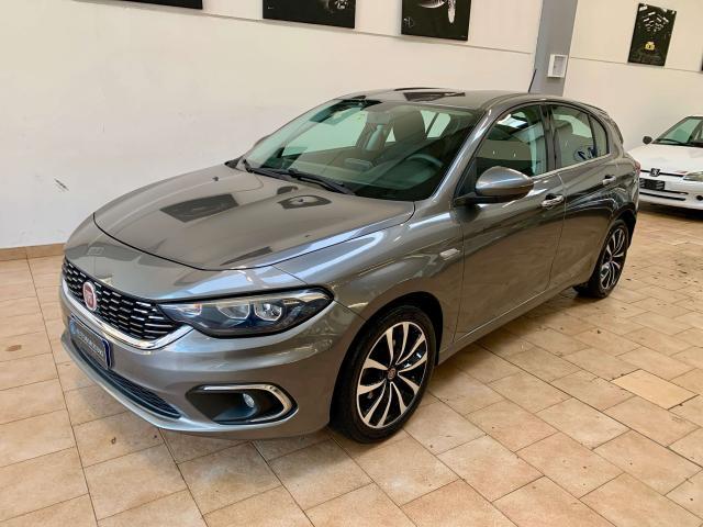 Fiat Tipo Tipo 5 porte 5p 1.6 mjt Lounge s&s Navigatore UNIPROPRIETARIO
