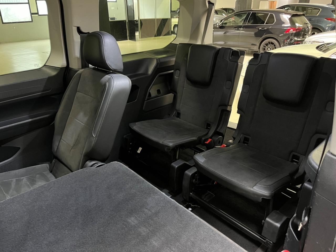 Volkswagen Caddy 2.0 TDI 122 CV DSG Style 7 posti