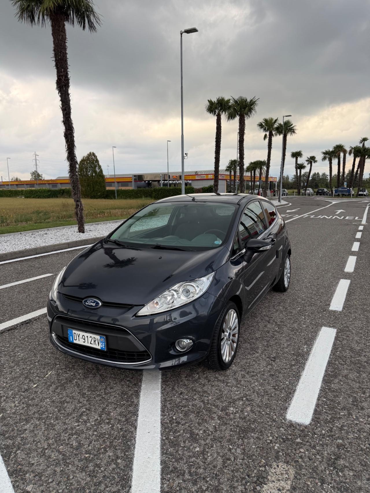 Ford Fiesta 1.2 82CV 3 porte Titanium
