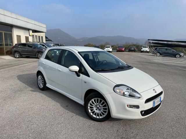 FIAT Punto 1.2 8V 5 porte Street