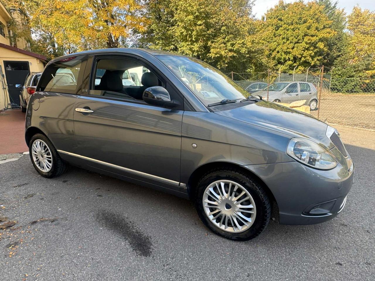 Lancia Ypsilon 1.3 DIESEL 75 CV Diva 139.000 KM