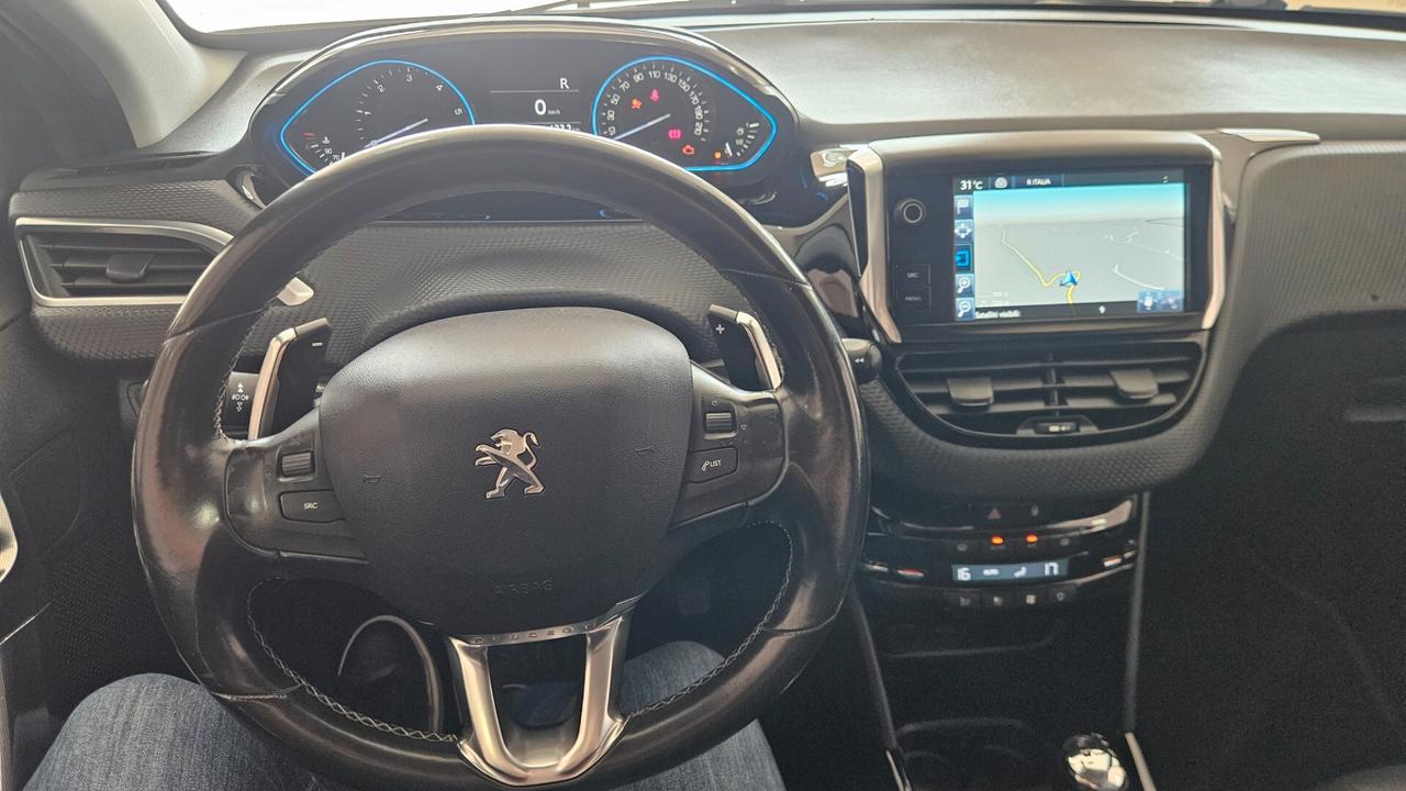 Peugeot 2008 BlueHDi 100 S&S Allure