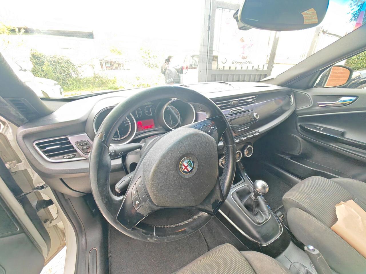 Alfa Romeo Giulietta 1.6 JTDm-2 105 CV Exclusive