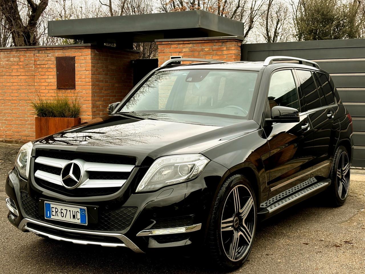 MERCEDES GLK 220D aut.-4x4 -EURO 6-Pelle,Navi-2013