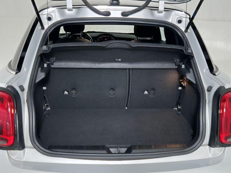 MINI Mini 5 porte Mini F55 2021 5p Mini 5p 1.5 Cooper Classic auto