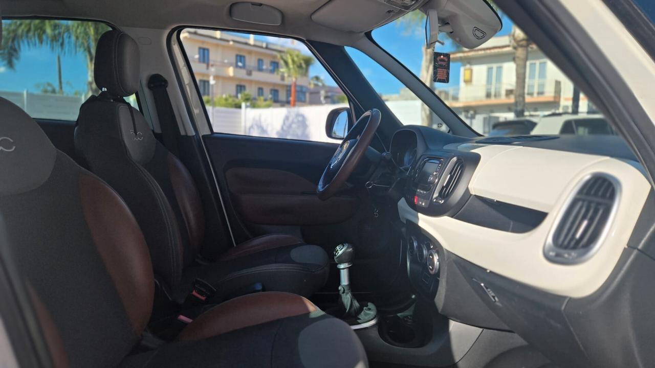 Fiat 500L 1.4 tjt Trekking 120CV Uff Italy Navi USB Pelle