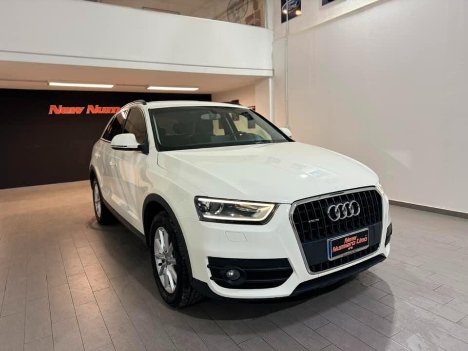 Audi Q3 2.0 TDI Quattro 177cv S-Tronic 2012