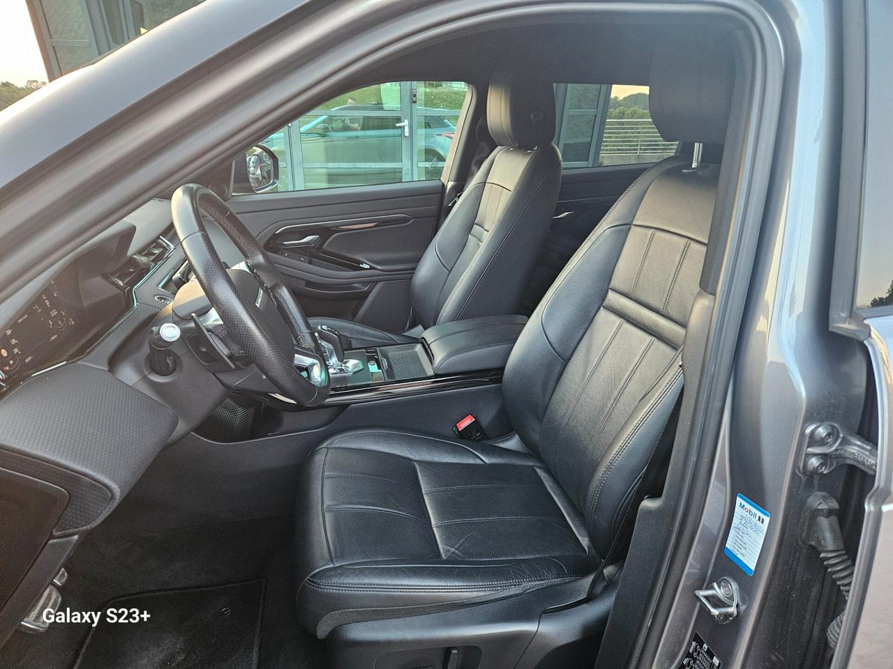 Range Rover Evoque HYBRID R-dynamic