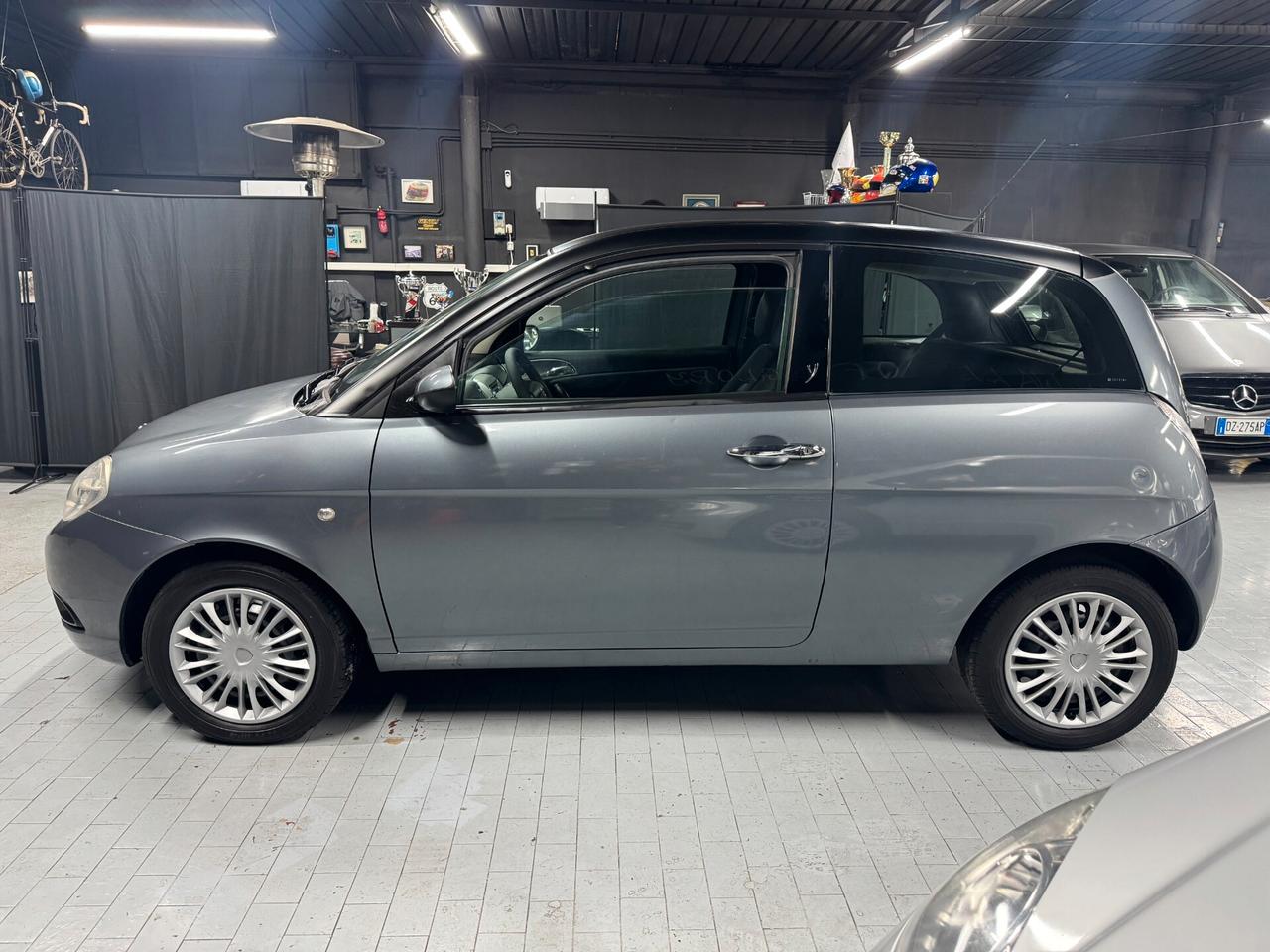 Lancia Ypsilon 1.2 Oro Neopatentati