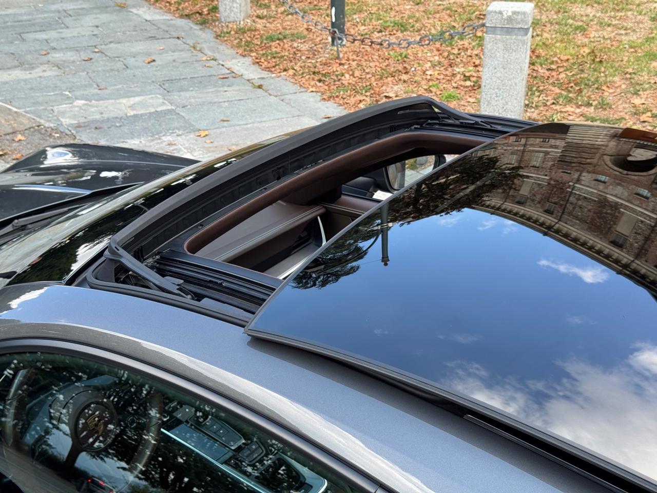 Porsche 911 Carrera 4S FULL OPTIONAL!