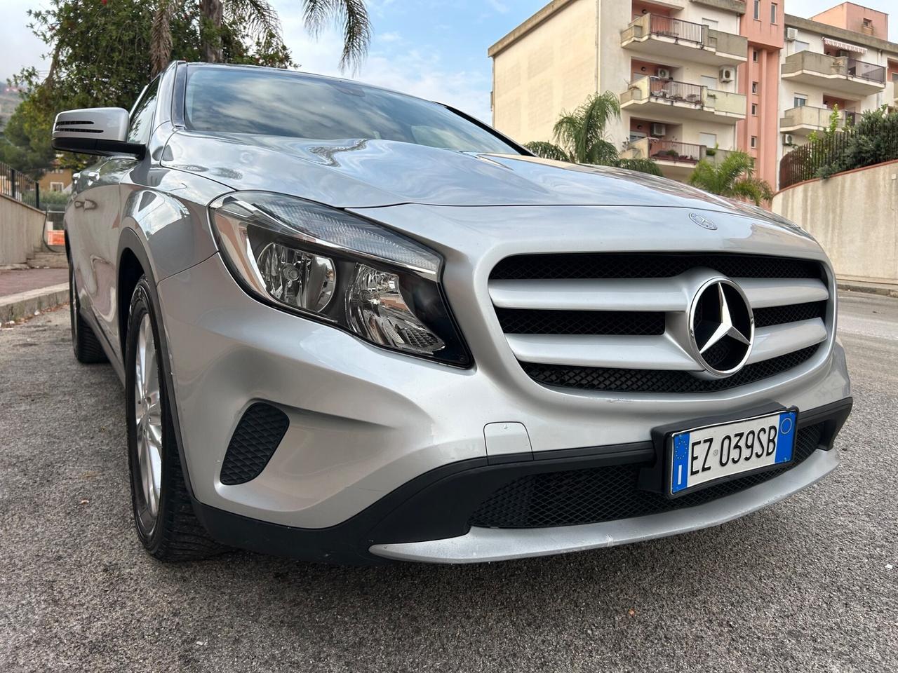 Mercedes-benz GLA 180 d Executive