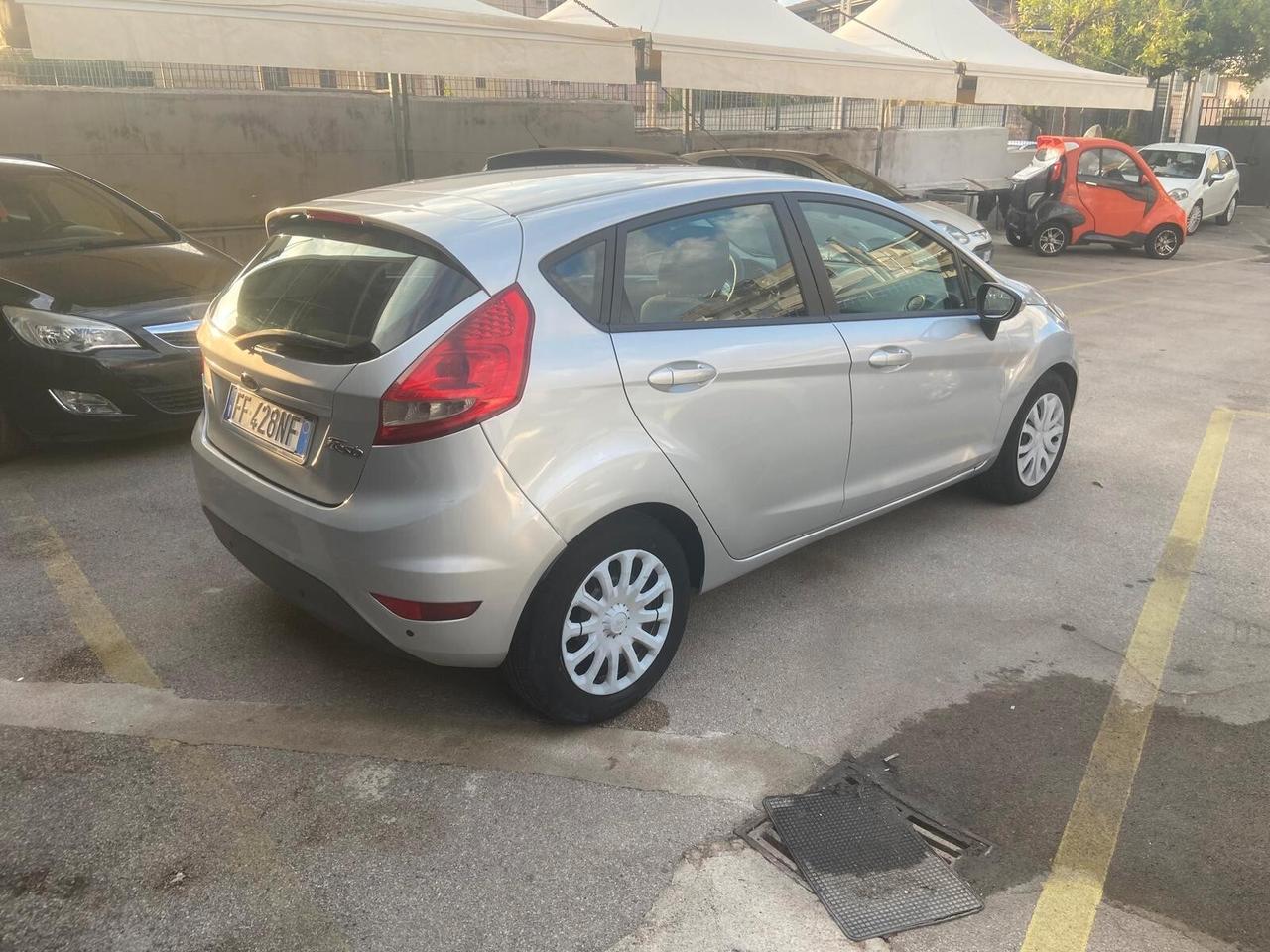 Ford Fiesta 1.4 TDCi 5p. Titanium