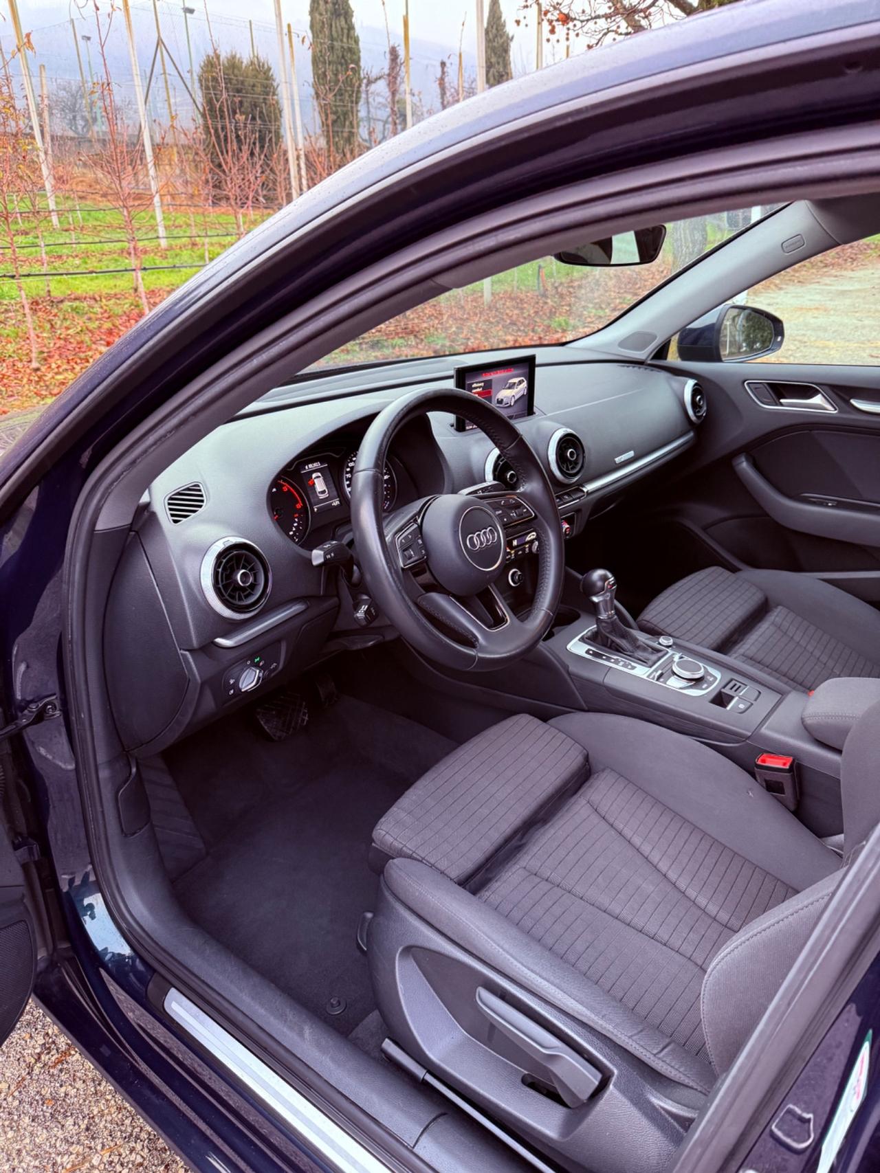 Audi A3 SPB 1.6 TDI 116 CV S tronic Sport