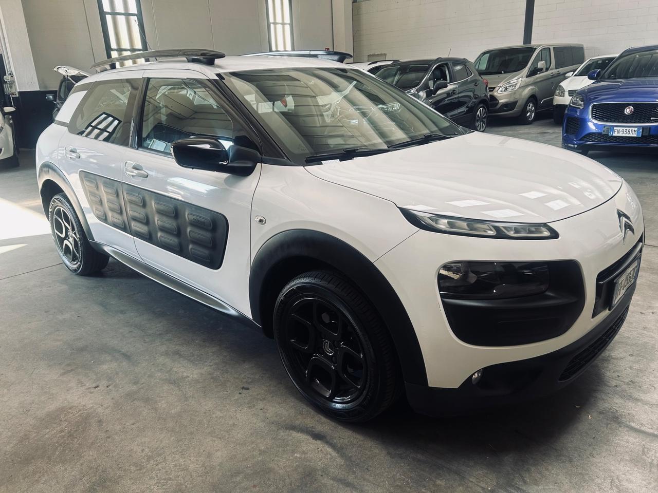 Citroen C4 Cactus 1200 puretech 82cv SHINE EURO6