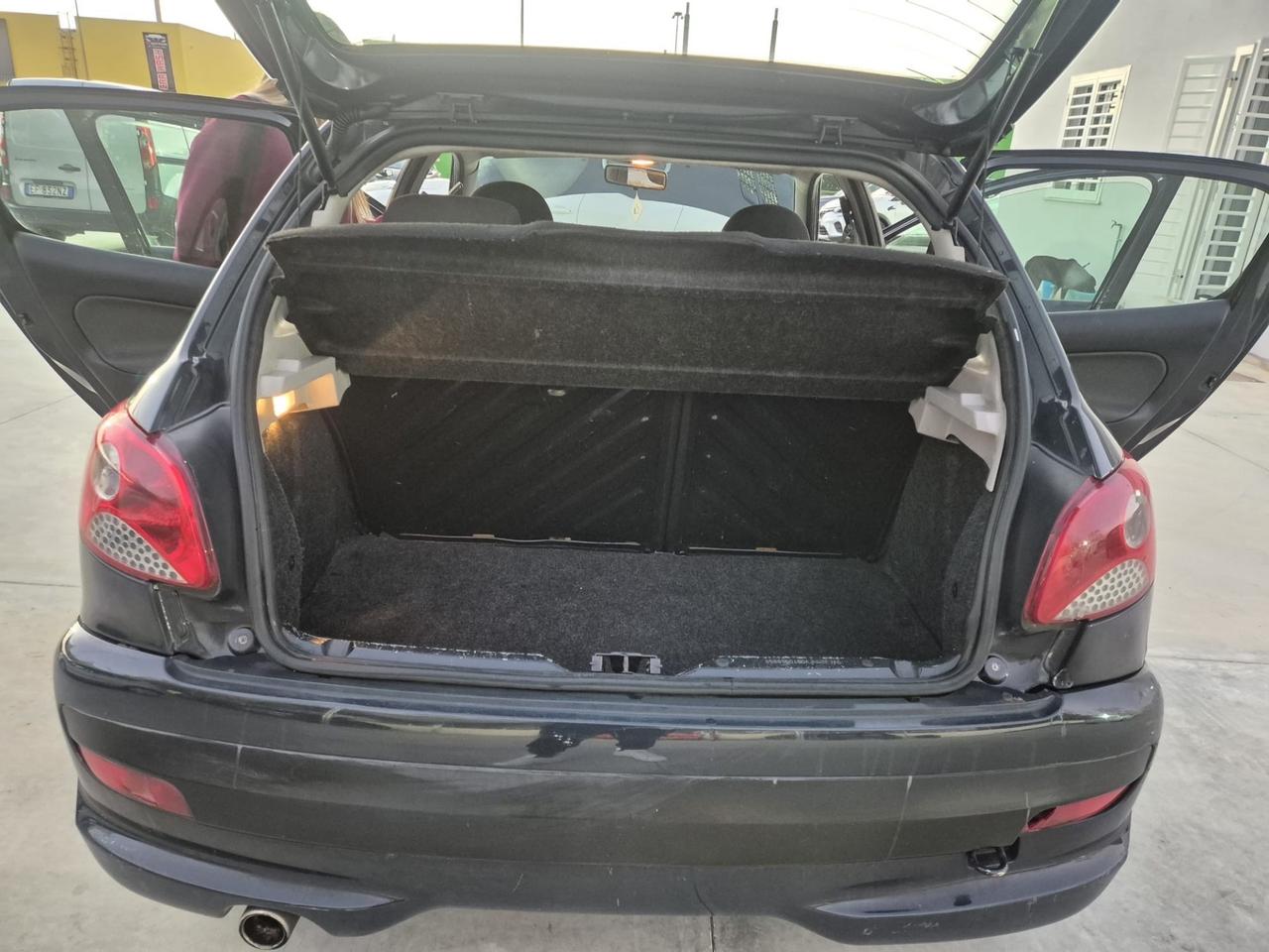 Peugeot 206 Plus 1.1 60CV 3p. Energie