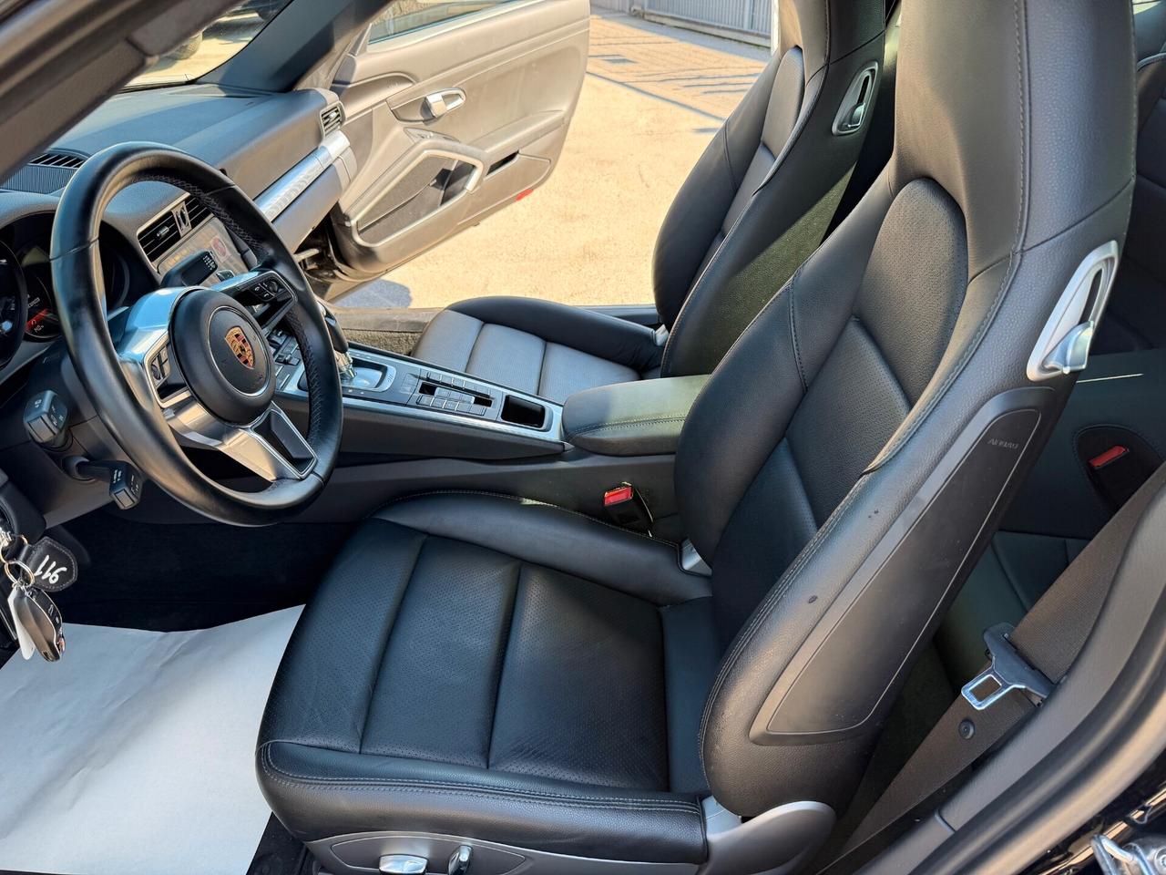 Porsche 911 3.0 Carrera 4 Coupé/TETTO/PELLE/NAVI/SCARICO