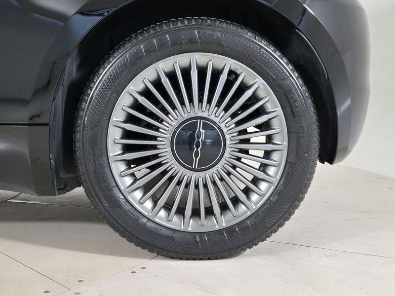 FIAT 500 IV 2020 500e 42 kWh La Prima