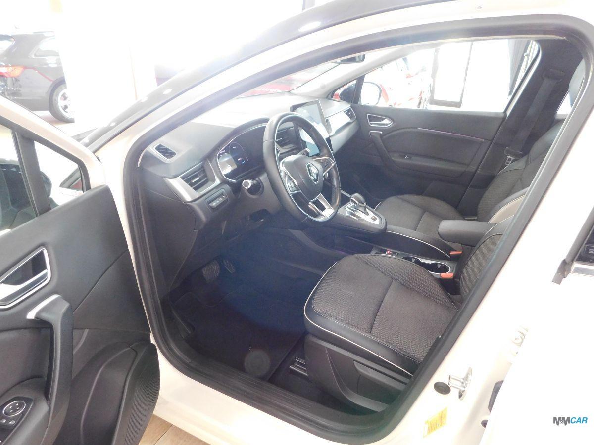 RENAULT - Captur - Plug-in Hybrid E-Tech 160 CV Int.