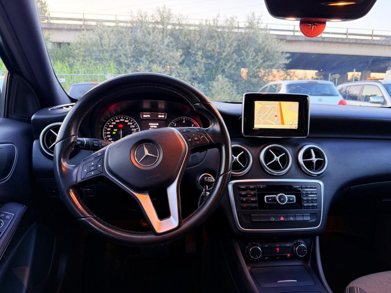 Mercedes-benz A 180 d Automatic Dark Night Edition 2016