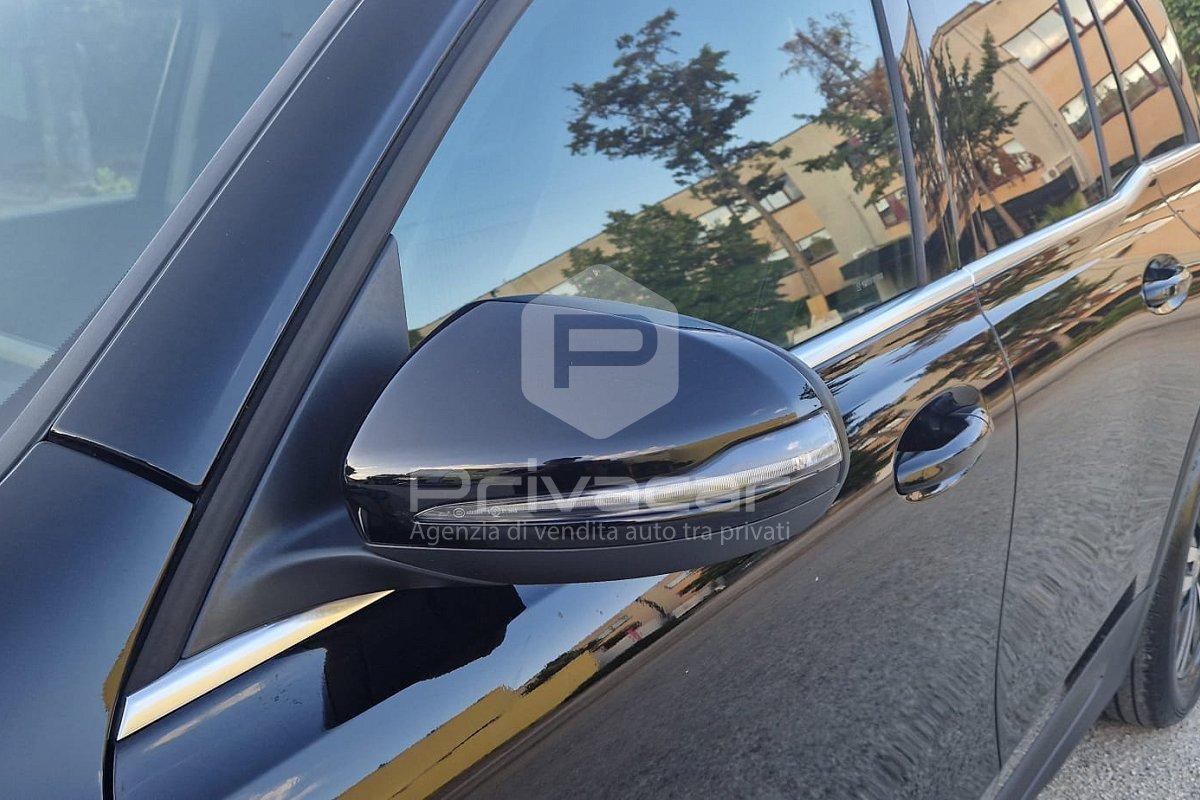 MERCEDES GLB 180 d Automatic Sport