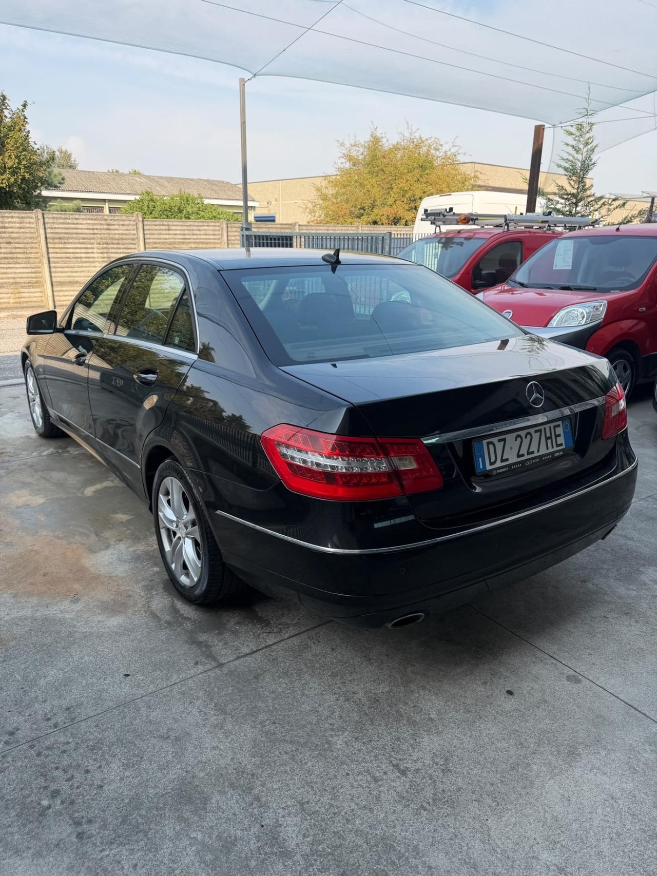 Mercedes-benz E 350 CDI BlueEFFICIENCY Avantgarde AMG