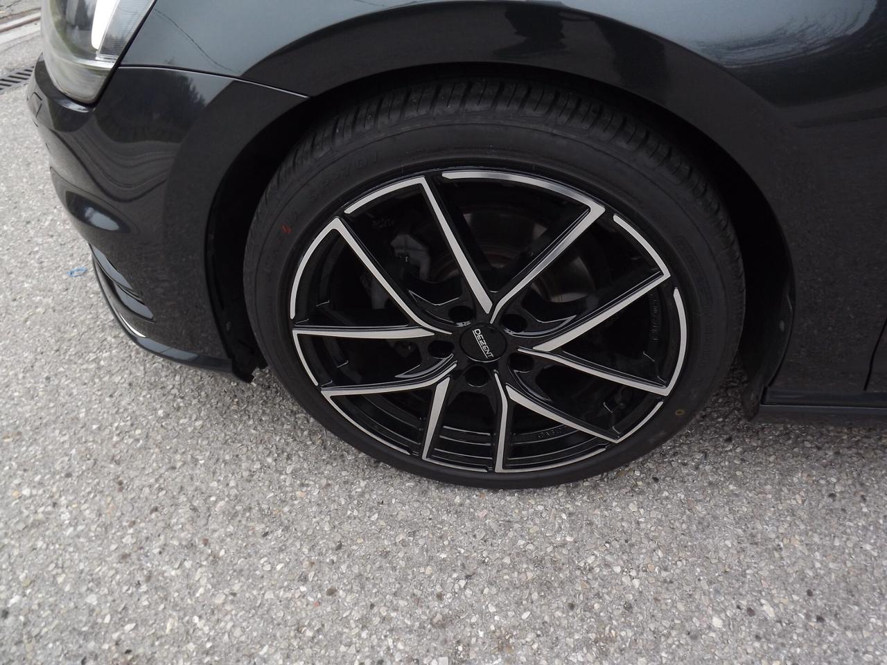 Volkswagen Golf 1.4 TSI DSG 5p. Sport Edition BlueMotion Technology